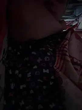 Snapshot of Miss-Kamini chatting on 02/22/25, 07:23 Miss-Kamini online show from 02/22/25, 07:23