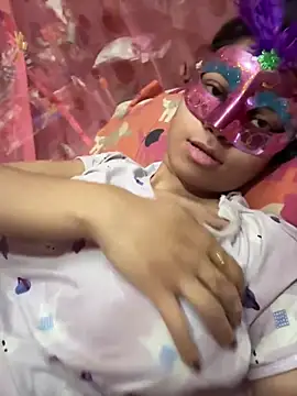 Snapshot of Miss-Kamini chatting on 03/16/25, 02:43 Miss-Kamini online show from 03/16/25, 02:43