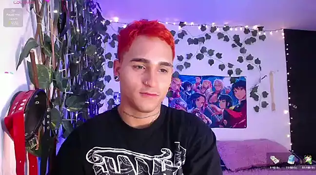 Snapshot of christianwang chatting on 03/18/25, 10:36 christianwang online show from 03/18/25, 10:36