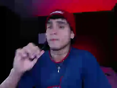 Snapshot of christianwang chatting on 10/04/25, 11:25 christianwang online show from 10/04/25, 11:25