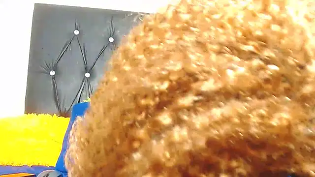 Snapshot of SexinessBae chatting on 02/19/25, 01:39 SexinessBae online show from 02/19/25, 01:39