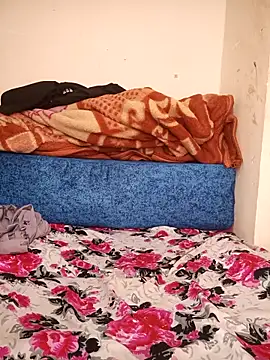 Snapshot of Hot__Mirchi chatting on 03/24/26, 10:04 Hot Mirchi online show from 03/24/26, 10:04