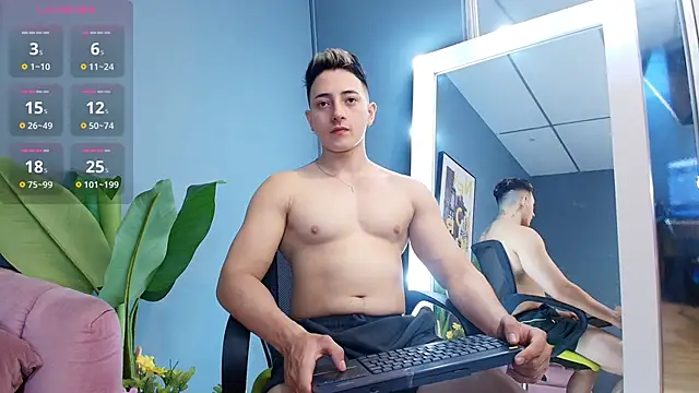 Snapshot of Zack_Miller24 chatting on 02/03/25, 02:24 Zack Miller24 online show from 02/03/25, 02:24