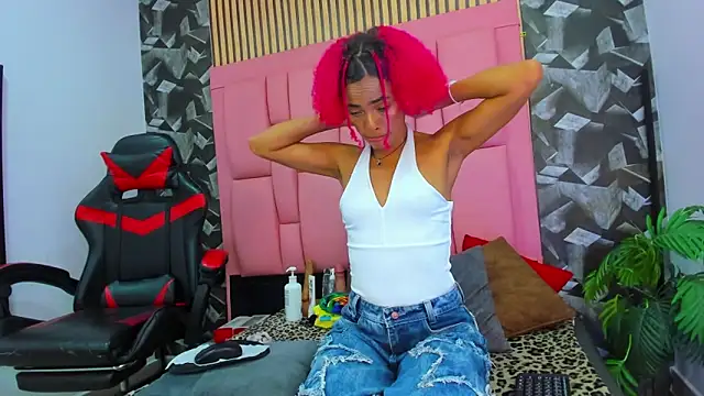 Brithanyslim online show from 03/27/26, 07:57