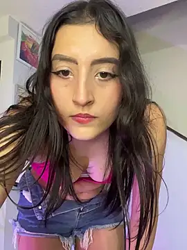 Snapshot of EmySofia chatting on 02/06/26, 03:33 EmySofia online show from 02/06/26, 03:33