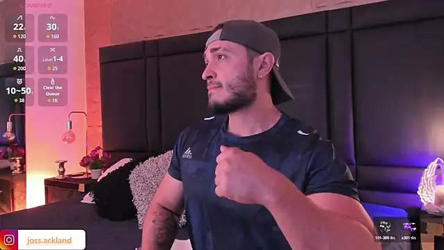 Snapshot of JossAckland chatting on 11/08/25, 07:45 JossAckland online show from 11/08/25, 07:45