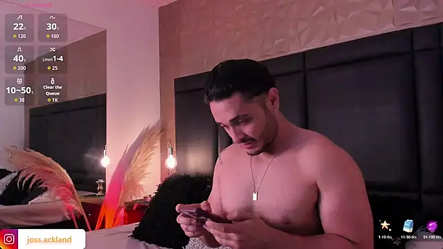 JossAckland online show from 12/17/25, 07:53