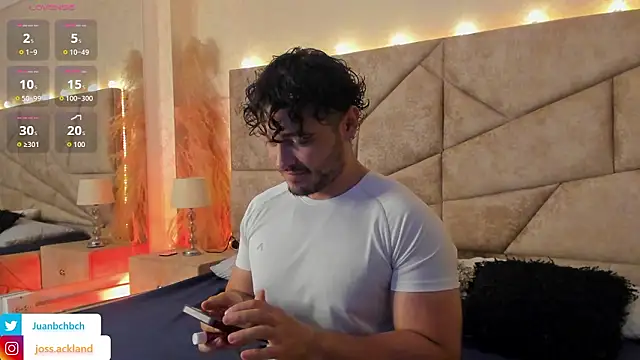 Snapshot of JossAckland chatting on 03/22/26, 06:55 JossAckland online show from 03/22/26, 06:55