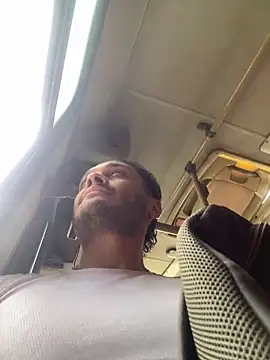 Snapshot of JossAckland chatting on 03/29/26, 06:19 JossAckland online show from 03/29/26, 06:19