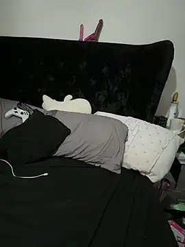 curvybabesx1 online show from 12/12/24, 07:08