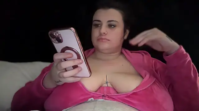 curvybabesx1 online show from 10/19/25, 07:36