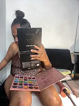 chiquimaturesexy online show from 02/19/26, 09:33