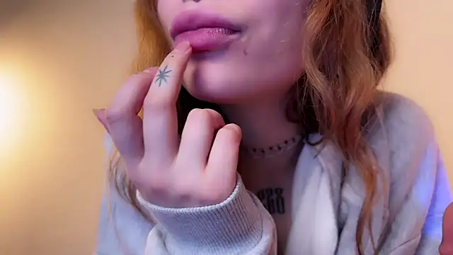 PaulaPratt online show from 01/15/25, 06:22