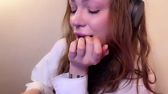 PaulaPratt online show from 01/24/25, 04:16