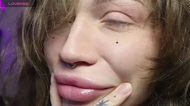 PaulaPratt online show from 01/17/26, 05:34