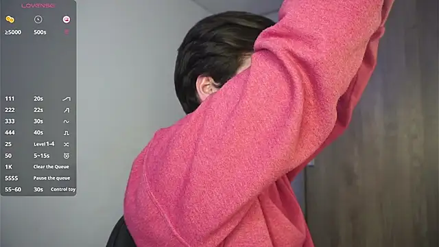 Snapshot of Tony_Wylie chatting on 12/20/24, 01:11 Tony Wylie online show from 12/20/24, 01:11