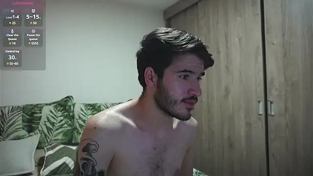 Snapshot of Tony_Wylie chatting on 01/21/25, 06:23 Tony Wylie online show from 01/21/25, 06:23