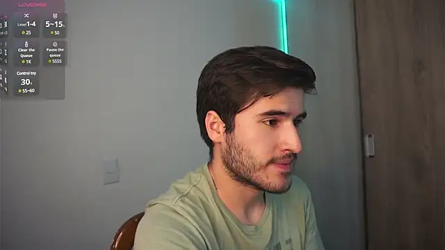 Snapshot of Tony_Wylie chatting on 02/12/25, 08:29 Tony Wylie online show from 02/12/25, 08:29