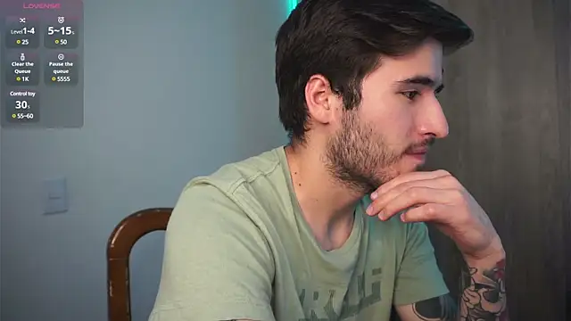 Snapshot of Tony_Wylie chatting on 02/12/25, 11:30 Tony Wylie online show from 02/12/25, 11:30