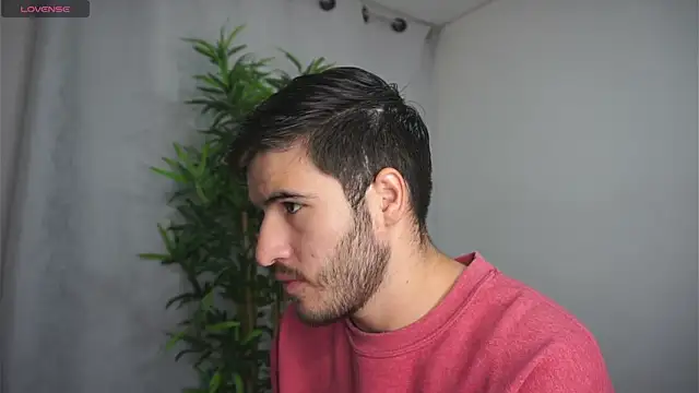 Snapshot of Tony_Wylie chatting on 03/18/25, 10:46 Tony Wylie online show from 03/18/25, 10:46