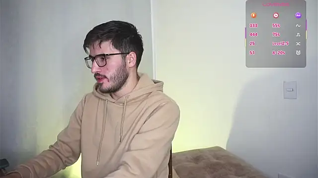 Snapshot of Tony_Wylie chatting on 09/23/25, 09:18 Tony Wylie online show from 09/23/25, 09:18