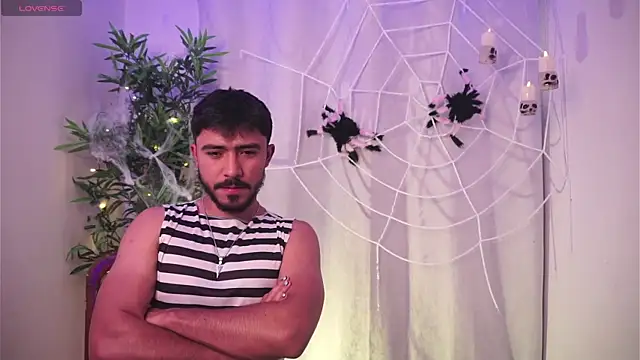 Snapshot of Tony_Wylie chatting on 10/27/25, 08:46 Tony Wylie online show from 10/27/25, 08:46