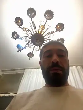 Snapshot of djtimka chatting on 02/01/26, 02:32 djtimka online show from 02/01/26, 02:32