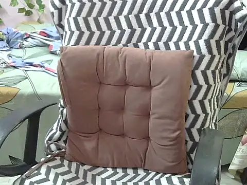 Snapshot of Bold_Pooja chatting on 03/22/26, 01:42 Bold Pooja online show from 03/22/26, 01:42