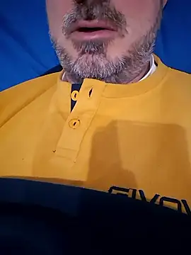 Snapshot of 1talianBeutifulCock chatting on 01/08/26, 09:33 1talianBeutifulCock online show from 01/08/26, 09:33