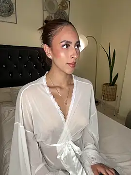 Snapshot of paauly chatting on 06/19/26, 10:41 paauly online show from 06/19/26, 10:41