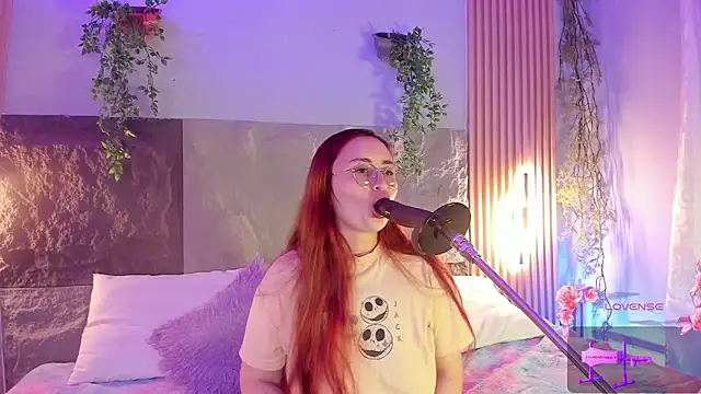 centaurigirl online show from 02/02/26, 04:11