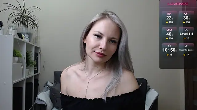 Sunny bunny6 online show from 12/16/24, 07:54