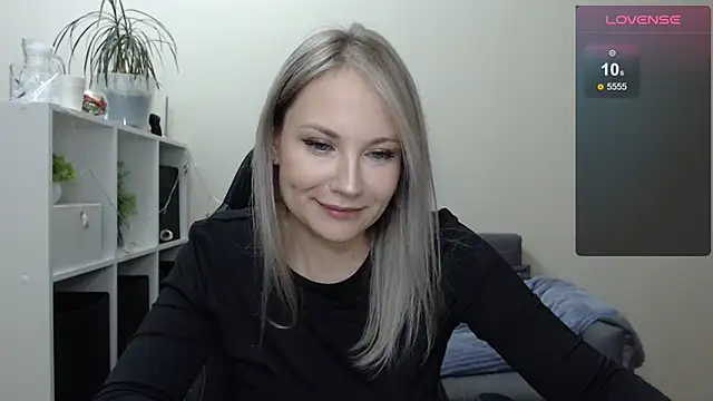 Sunny bunny6 online show from 01/18/25, 09:13