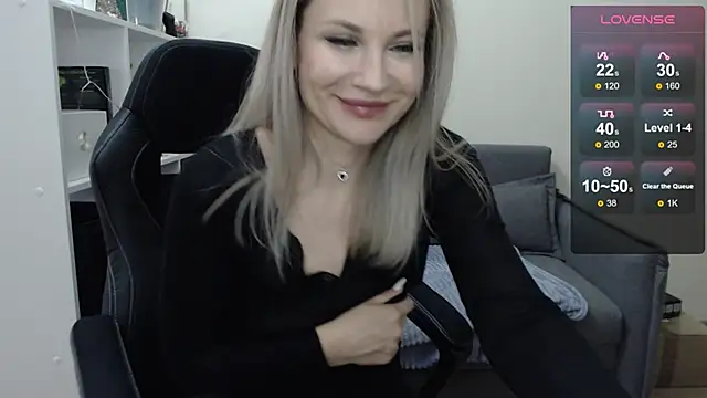 Sunny bunny6 online show from 02/13/25, 09:41