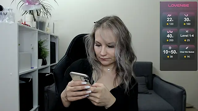 Sunny bunny6 online show from 03/19/25, 03:41