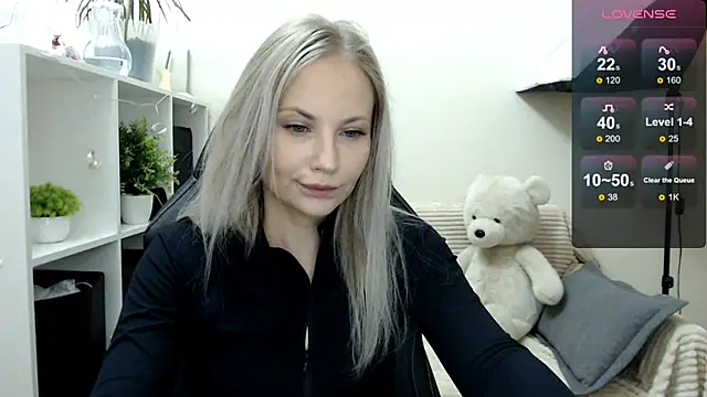 Sunny bunny6 online show from 09/09/25, 03:17