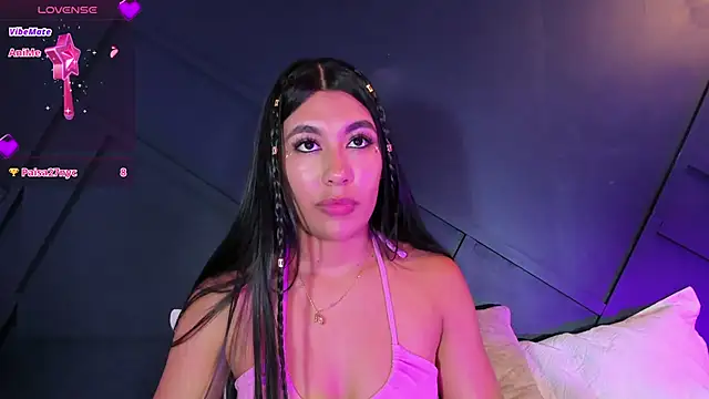 Emilyh  online show from 01/27/25, 02:13