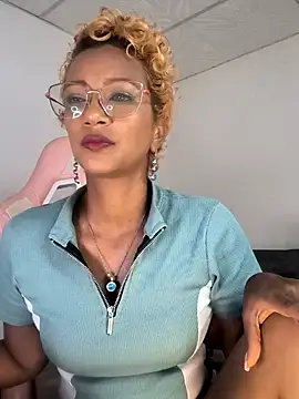 Amaliu  online show from 10/02/25, 06:48