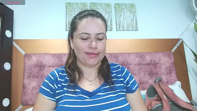 Snapshot of vennuss_89 chatting on 02/11/25, 10:48 vennuss 89 online show from 02/11/25, 10:48