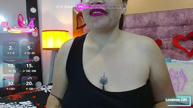 Snapshot of vennuss_89 chatting on 10/10/25, 11:20 vennuss 89 online show from 10/10/25, 11:20