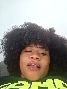 DANIELA MICHEL online show from 02/11/25, 07:38