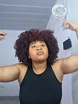 DANIELA MICHEL online show from 10/04/25, 06:17