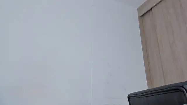 Snapshot of sarah_pierce chatting on 12/17/24, 04:53 sarah pierce online show from 12/17/24, 04:53