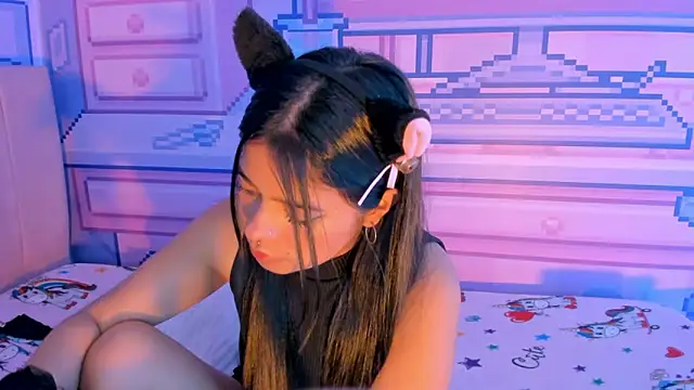  18alice online show from 12/08/24, 05:39