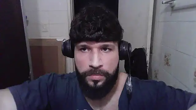 Snapshot of Cauan-t chatting on 03/02/25, 10:59 Cauan-t online show from 03/02/25, 10:59