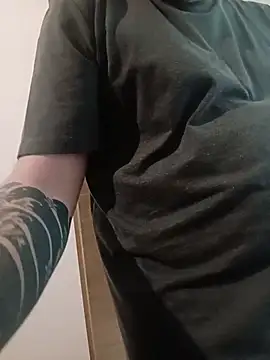 Snapshot of mikaaaaase chatting on 04/09/26, 06:41 mikaaaaase online show from 04/09/26, 06:41