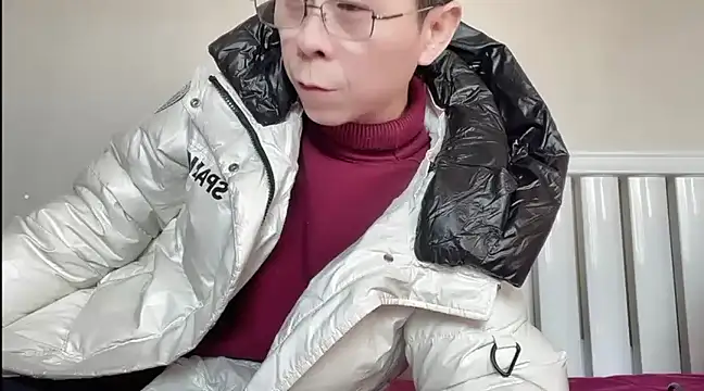 TGH521 online show from 01/18/25, 02:36