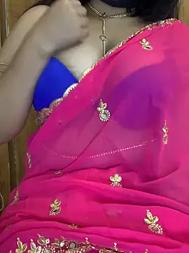 Snapshot of Doodhwaali chatting on 01/29/25, 05:24 Doodhwaali online show from 01/29/25, 05:24