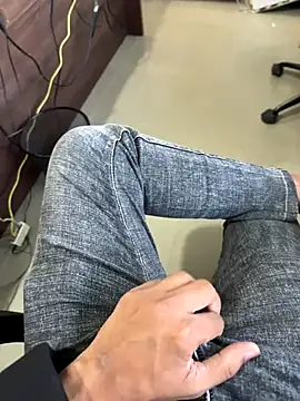 indboy online show from 10/14/25, 11:33