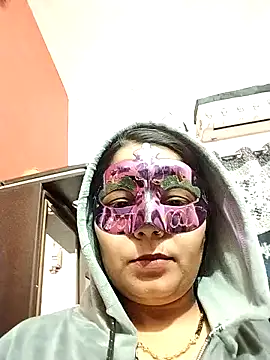 Snapshot of Anjalihotwife chatting on 01/07/25, 10:32 Anjalihotwife online show from 01/07/25, 10:32